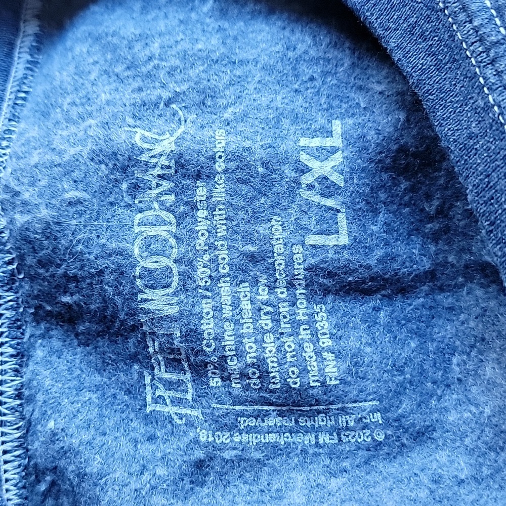 Urban Outfitters Fleetwood Mac Graphic Crewneck Oversized Relaxed Fit Sweatshirt - Picture 10 of 10
